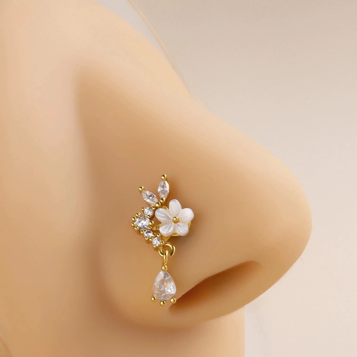 Cincin Hidung Bunga Emas denga - Body Jewelry Hoops ulasan dan harga